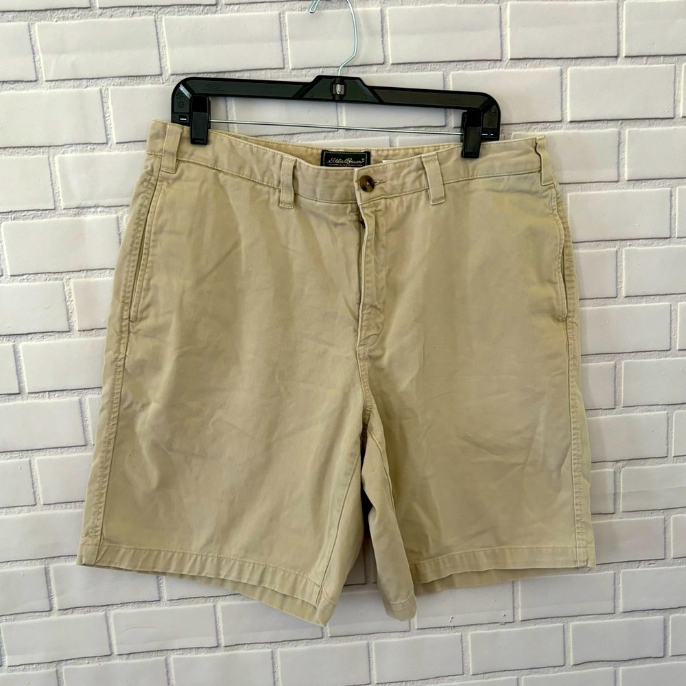 Eddie Bauer relaxed for shorts Size 36